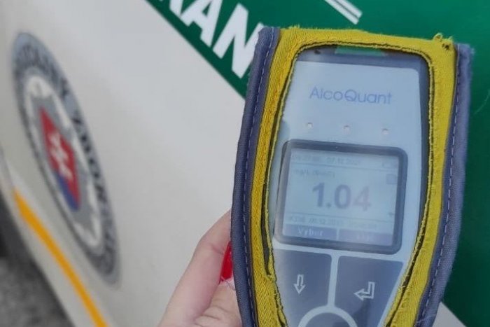 Ilustračný obrázok k článku Takto si jazdil po Novom Meste nad Váhom: Teraz sa môže rok pozerať spoza mreží