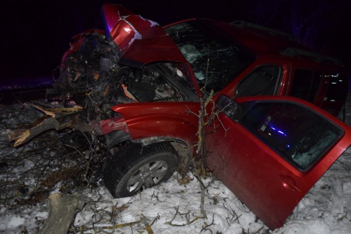 Ilustračný obrázok k článku Ďalšia tragédia v Trnavskom kraji: Mladý šofér neprežil náraz do stromu