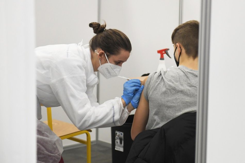 Ilustračný obrázok k článku Nízky záujem o očkovanie: V Trenčíne ZATVÁRAJÚ vakcinačné centrum