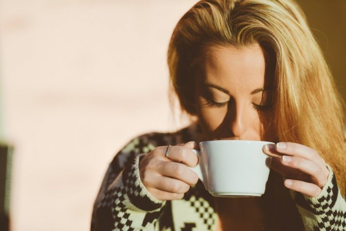 Ilustračný obrázok k článku Naozaj pomôže pohár teplého mlieka k spánku? Odborníci majú prekvapivú odpoveď