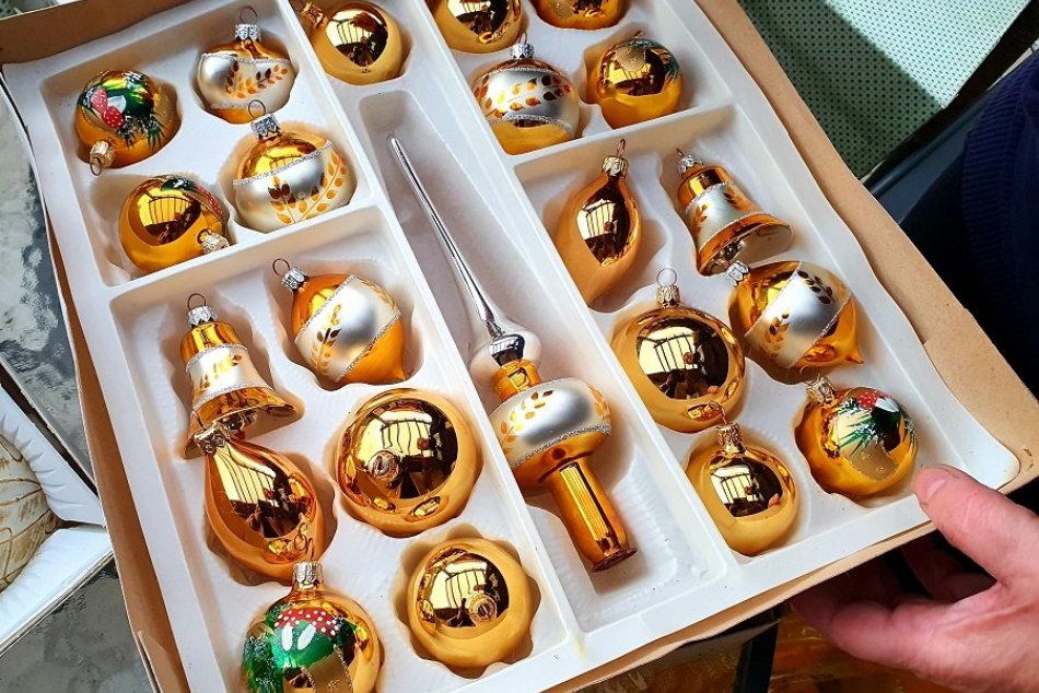 Ilustračný obrázok k článku Vyvetrajte krabice s ozdobami: V Nitre pripravujú vianočný JARMOK