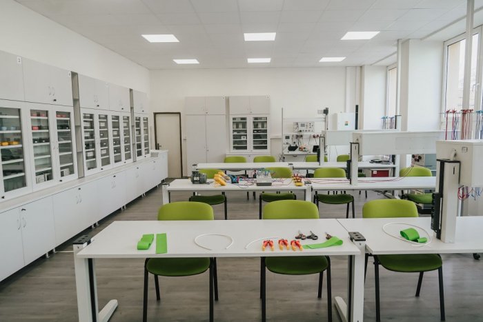 Ilustračný obrázok k článku Je najlepšou strednou školou na Slovensku: Elektrotechnická v Prešove má nové laboratórium