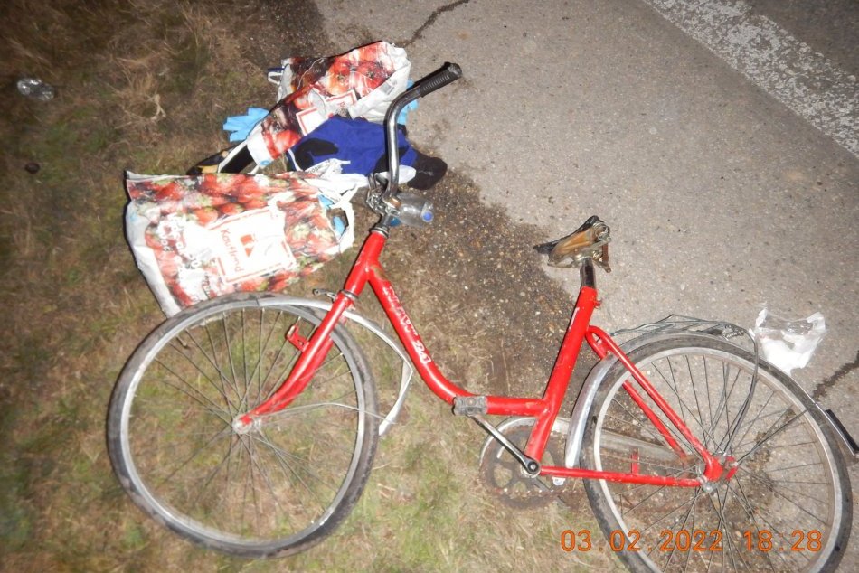Ilustračný obrázok k článku Tragédia neďaleko Nových Zámkov: Zrážku s autom neprežil starší cyklista