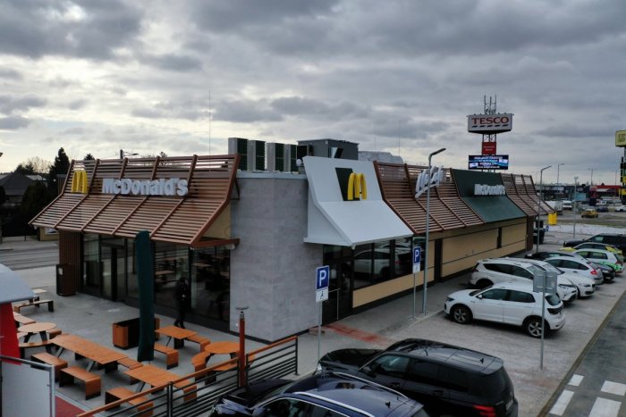 Ilustračný obrázok k článku Už aj v Nových Zámkoch si môžete zájsť do McDonald's