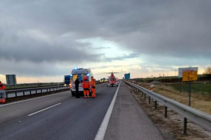 Ilustračný obrázok k článku Tragická nehoda pri Trnave: Vyhasol ľudský život, ďalšieho človeka ratoval vrtuľník