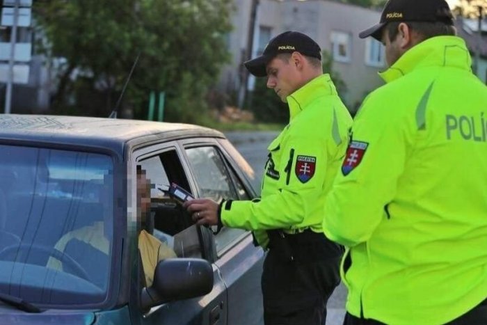 Ilustračný obrázok k článku Šokujúce zistenie polície: KOĽKÝCH opitých vodičov odhalili v Banskobystrickom kraji?