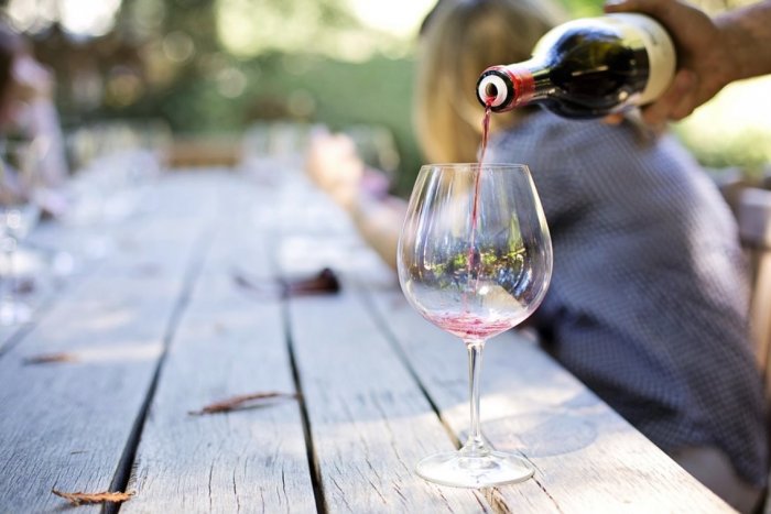 Ilustračný obrázok k článku Na Čermáni sa bude degustovať víno: Verilo sa, že má LIEČIVÉ účinky