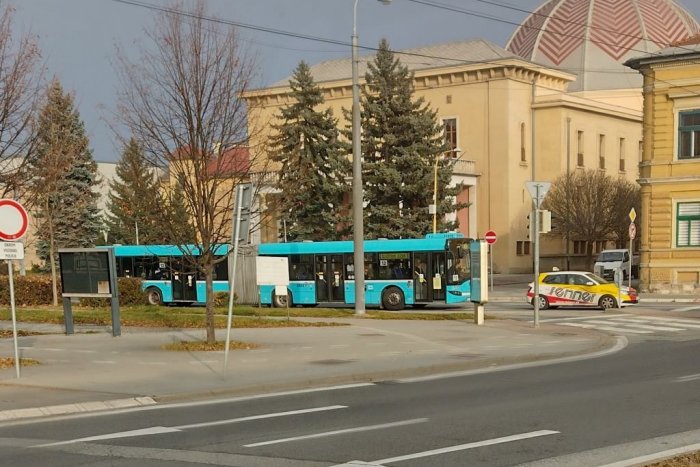 Autobus Dopravného podniku Ostrava v Košiciach