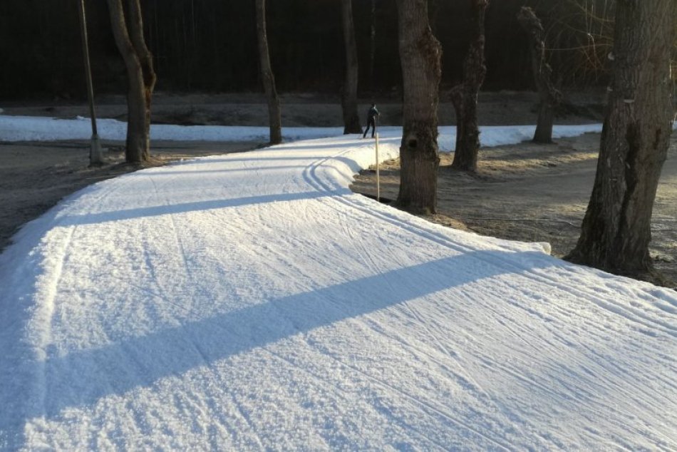 Ilustračný obrázok k článku Bystričania môžu víkendovať aj na bežkách: PREHĽAD, ako to vyzerá na tratiach, FOTO