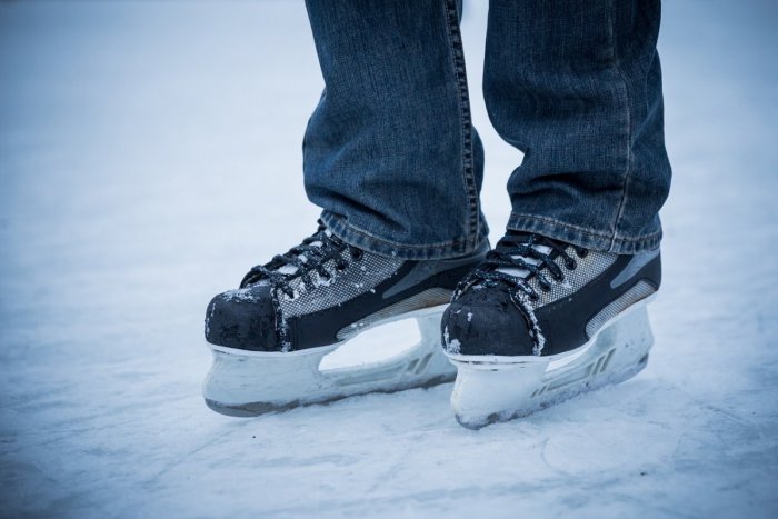 Ilustračný obrázok k článku Od ZAJTRA sa môžete korčuľovať na zimnom štadióne: Fungovať sa bude v režime ZÁKLAD!