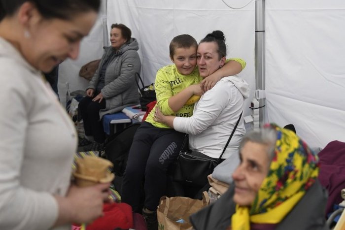 Ilustračný obrázok k článku Kraj v Bystrici zriadil zberné miesto: Ako tam môžete pomôcť utečencom z Ukrajiny?