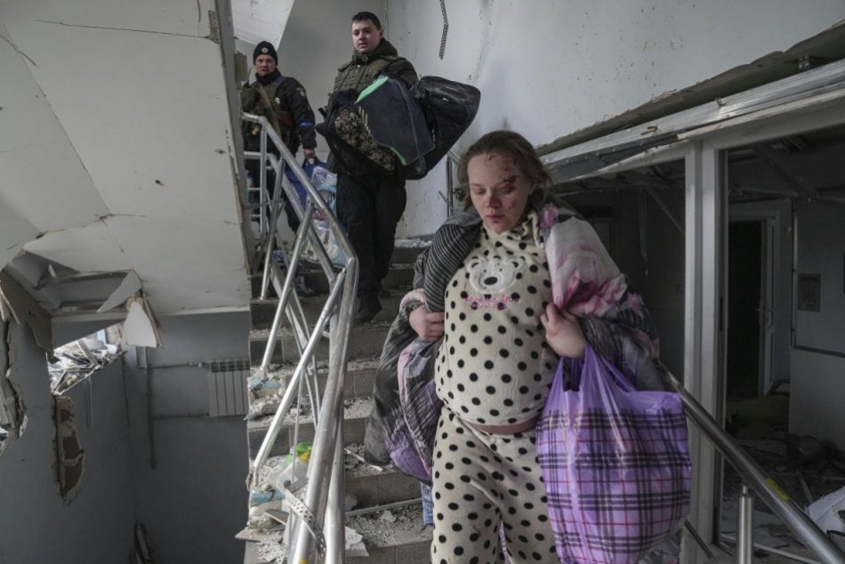 Ilustračný obrázok k článku Zelenskyj označil útok na nemocnicu za vojnový zločin: Je „dôkazom GENOCÍDY Ukrajincov“