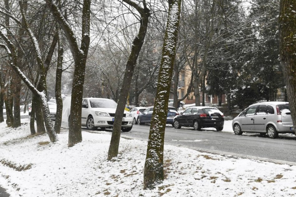 Ilustračný obrázok k článku Zima ešte nie je za nami: V okrese Prievidza môže napadnúť až 15 cm nového snehu