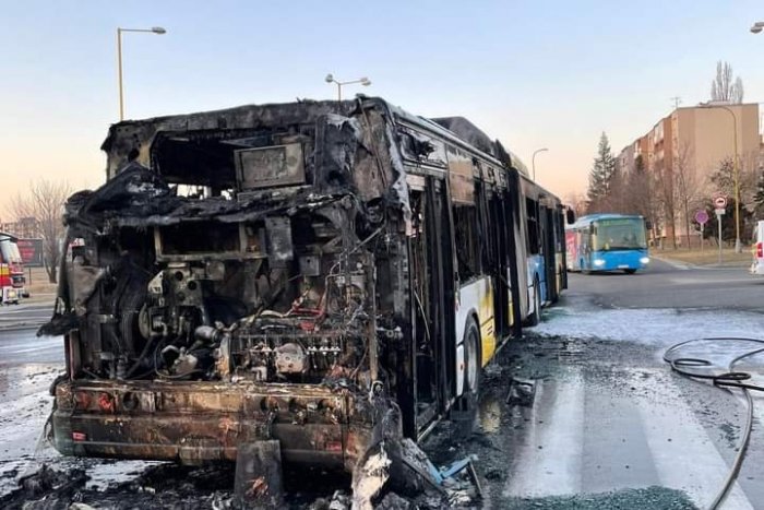 Ilustračný obrázok k článku FOTO a VIDEO: V Košiciach opäť horel autobus MHD