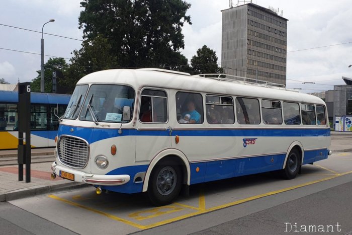 Ilustračný obrázok k článku Po Košiciach bude opäť jazdiť historický autobus. Kedy začne linka premávať?