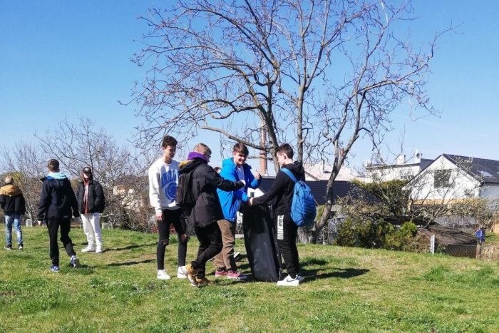 Ilustračný obrázok k článku Topoľčany oslávia Deň Zeme: Chýbať nebude ani Susedské upratovanie