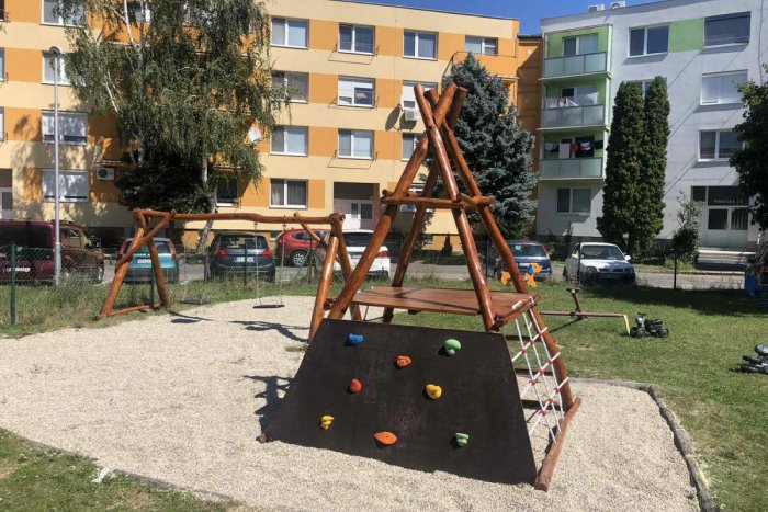 Ilustračný obrázok k článku Obnova aj vybudovanie nových: Na detské ihriská pôjde vyše 300-tisíc eur