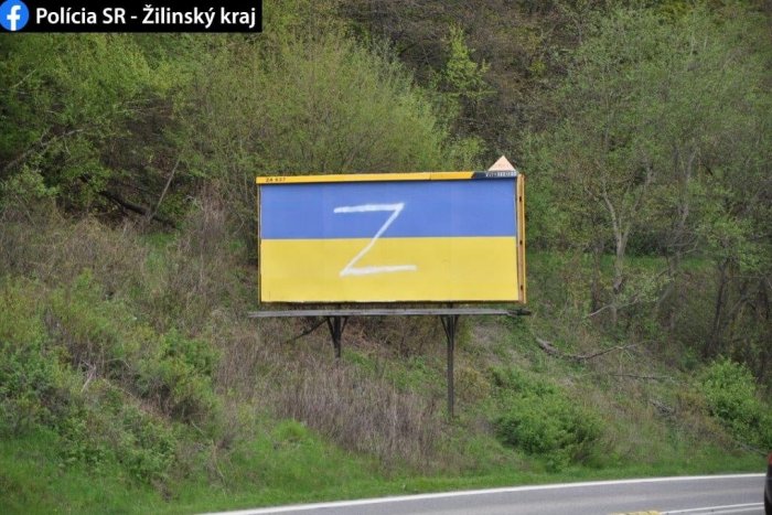 Ilustračný obrázok k článku OTRASNÝ vandalizmus: V okolí Žiliny pomaľovali bilboardy s ukrajinskou vlajkou!