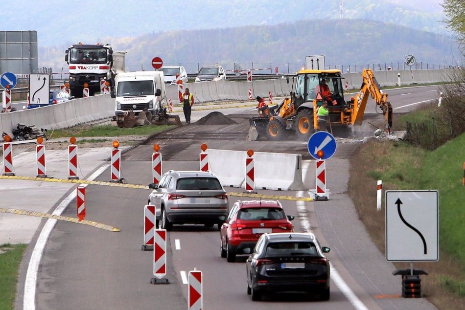 Ilustračný obrázok k článku Rýchlostnú cestu R1 čiastočne UZAVRÚ: Obmedzenia majú potrvať niekoľko mesiacov
