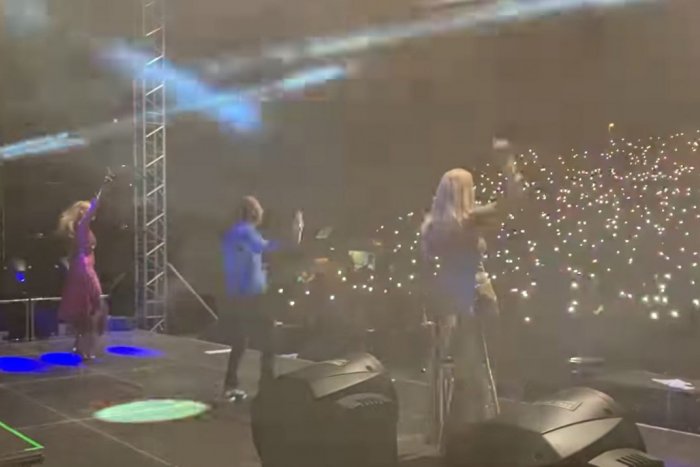 Ilustračný obrázok k článku DJ BOBO zaplnil amfiteáter v Nitre: TOTO po koncerte odkázal fanúšikom, VIDEO