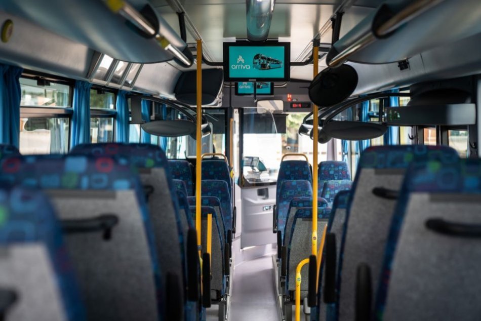 Ilustračný obrázok k článku Cestovanie bude komfortnejšie: Na prímestských linkách pribudli nové autobusy