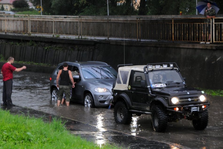 Ilustračný obrázok k článku Hrozivé SPOMIENKY na august 2010: Mestá v Banskobystrickom kraji zatopila voda, FOTO