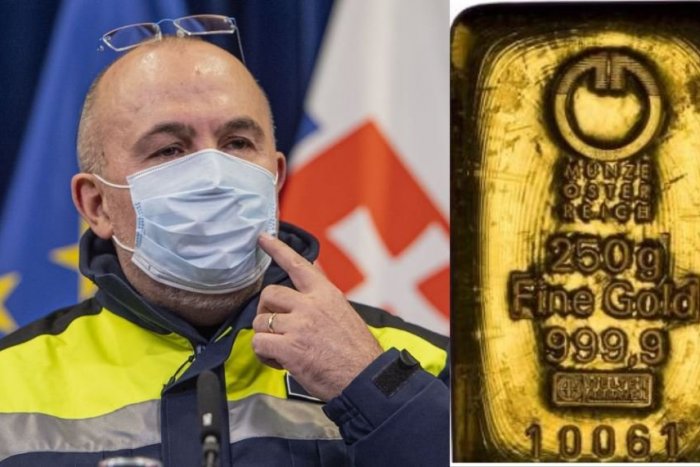 Ilustračný obrázok k článku Pravda o Kičurových zlatých tehličkách: Mal ich v bankovom sejfe, reaguje polícia