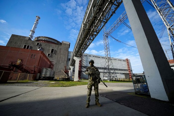 Ilustračný obrázok k článku Ďalší ČERNOBYĽ? Odkaz Rusov pracovníkom záporožskej jadrovej elektrárne: Zostaňte doma!