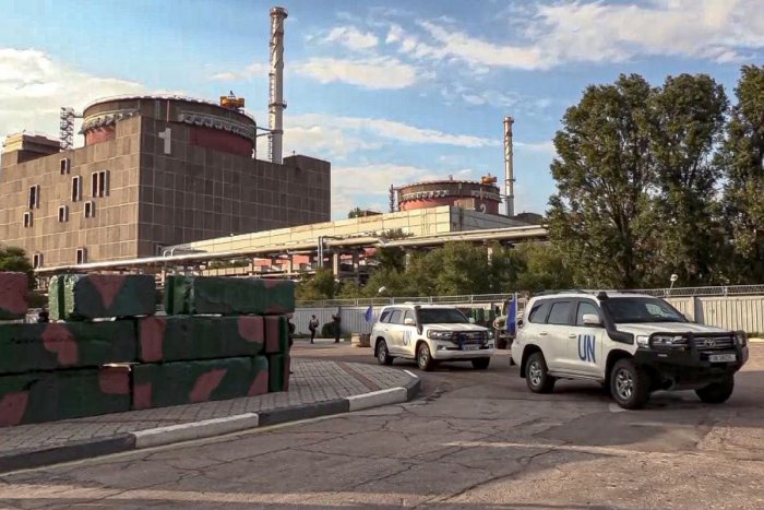 Ilustračný obrázok k článku Enerhodar je bez elektriny: Vláda vyzvala ľudí z okolia elektrárne, aby sa EVAKUOVALI