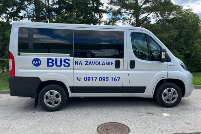 Ilustračný obrázok k článku Autobus na zavolanie v Trnavskom kraji: Užitočnú službu budú zabezpečovať aj minibusy