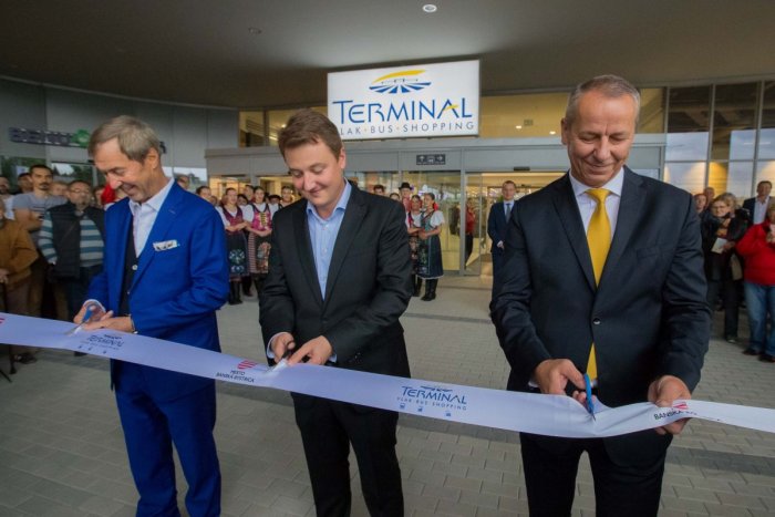 Ilustračný obrázok k článku Spomínate si, ako bystrického strašiaka nahradil TERMINAL? Od otvorenia ubehlo už 5 rokov, FOTO