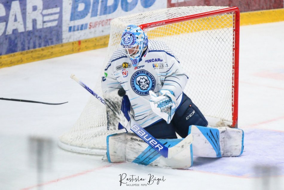 Ilustračný obrázok k článku Hokejisti Nitry premrhali dvojgólový náskok: Z ľadu Slovana sa vracajú bez bodu