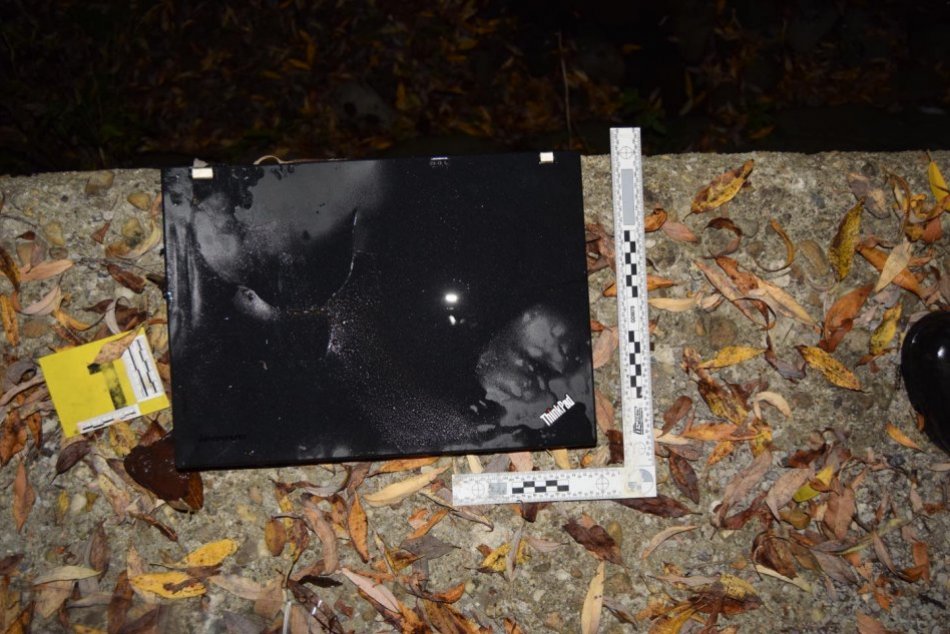 Ilustračný obrázok k článku Bystrickí policajti objasnili nočné vlámačky: Neuveríte, kde našli ukradnutú elektroniku, FOTO