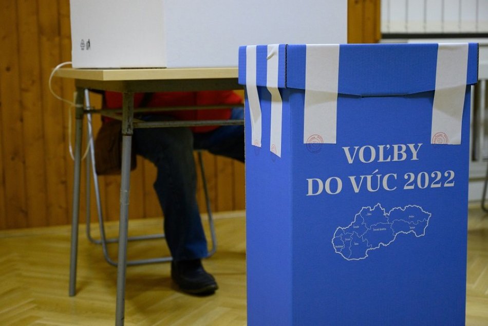 Ilustračný obrázok k článku Netypické voľby vo Varíne: Okrem kandidátov ľudia rozhodujú aj o premenovaní Tisovej ulice