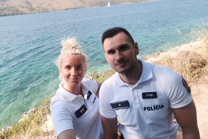 Ilustračný obrázok k článku Policajti z Nitry o kuriozite v Chorvátsku: Muž zdrhol z dovolenky a RODINU tam nechal
