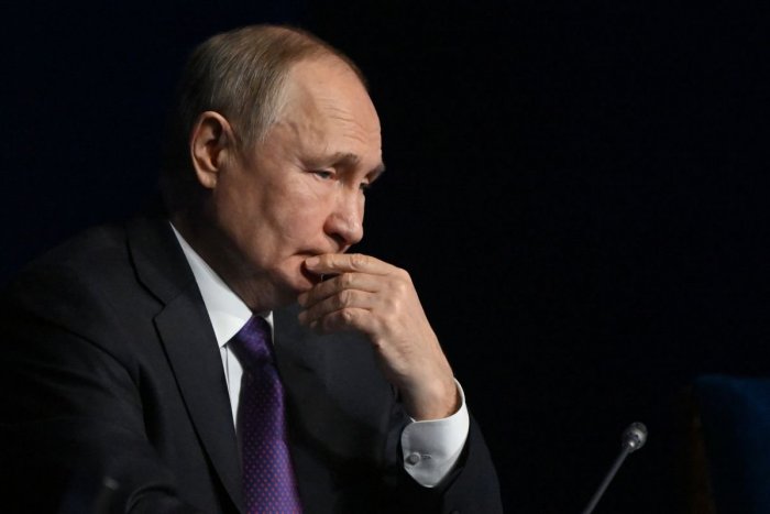 Ilustračný obrázok k článku Bojí sa nepríjemných otázok? Putinova každoročná tlačovka tento rok NEBUDE!