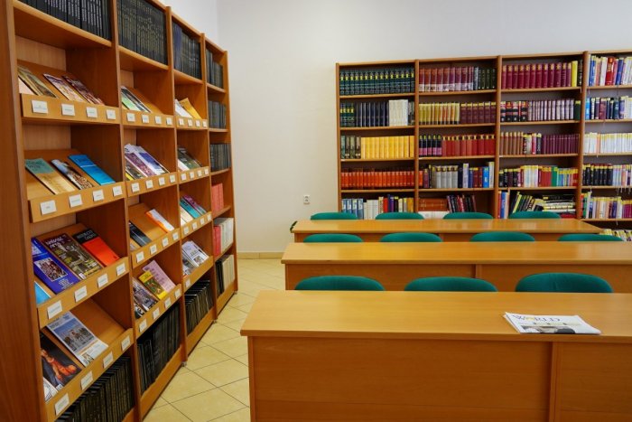Ilustračný obrázok k článku Univerzitná knižnica v Prešove privíta ročne desaťtisíce čitateľov: A oslavuje 70 rokov