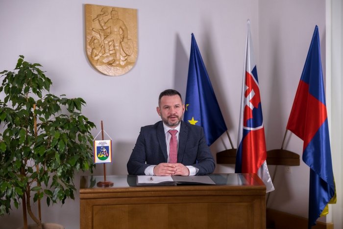 Ilustračný obrázok k článku Lídrom kandidátky Hlasu-SD v eurovoľbách bude nitriansky župan Becík