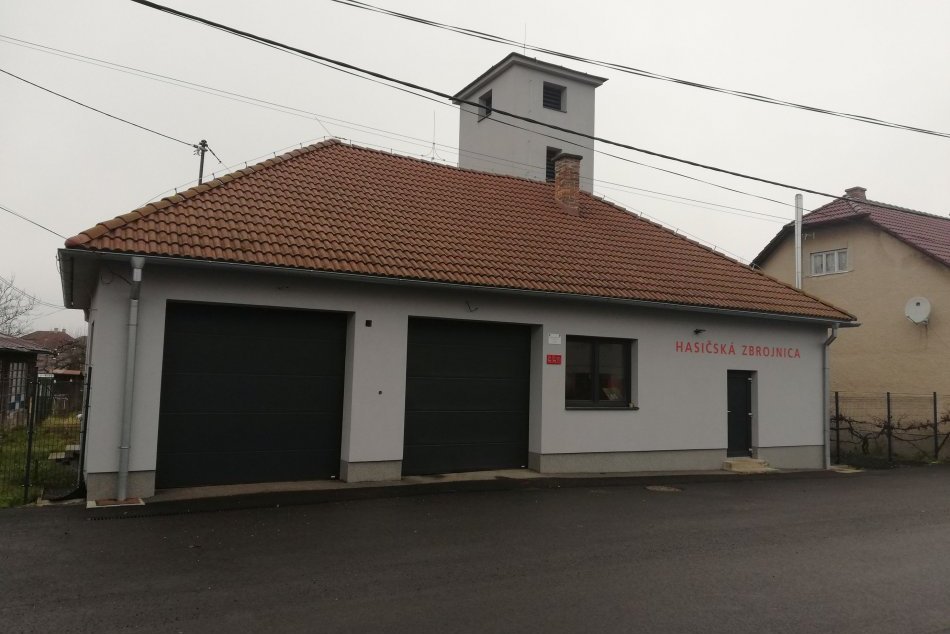 Ilustračný obrázok k článku Obec na Podpoľaní má KURIÓZNY problém: Má 17 dobrovoľných hasičov, čo však chýba?