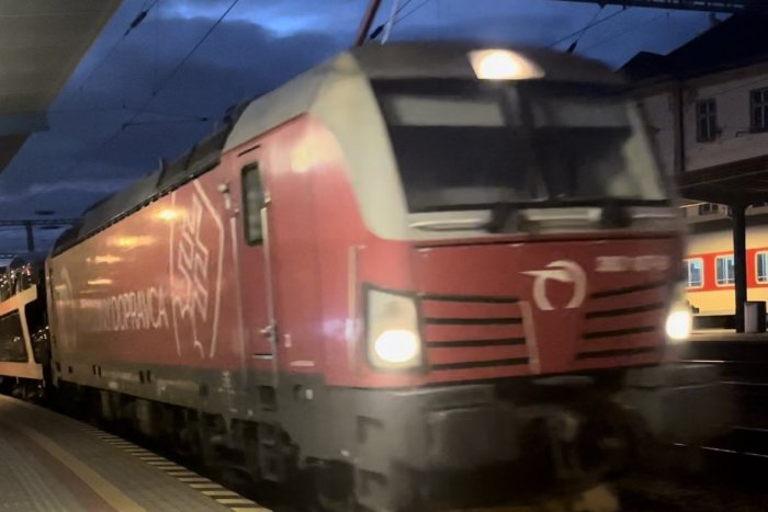 Ilustračný obrázok k článku VEĽKÉ zmeny v cestovnom poriadku sa týkajú aj Bratislavčanov: POZRITE, ako jazdia vlaky