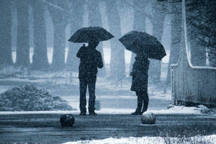 Ilustračný obrázok k článku Banskobystrický kraj ZASIAHNE víchrica, sneženie i dážď: PREHĽAD výstrah okres po okrese