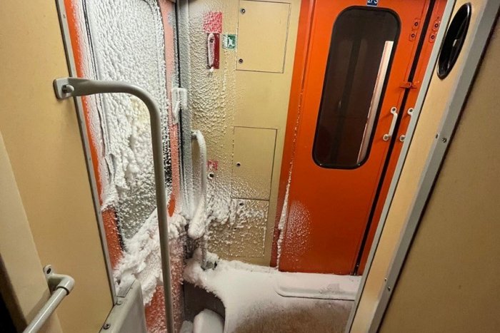 Ilustračný obrázok k článku Fotka z vlaku je HITOM internetu: Slovenský rýchlik prirovnávajú k polárnemu expresu