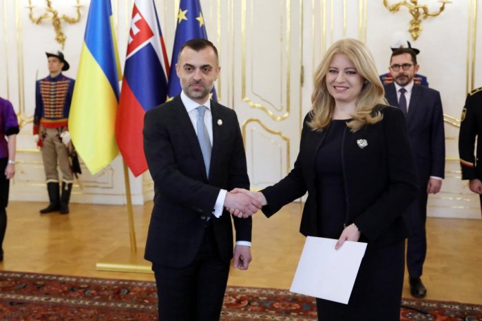 Ilustračný obrázok k článku Prezidentka prijala nového ukrajinského veľvyslanca: Mušku nahradil Kastran