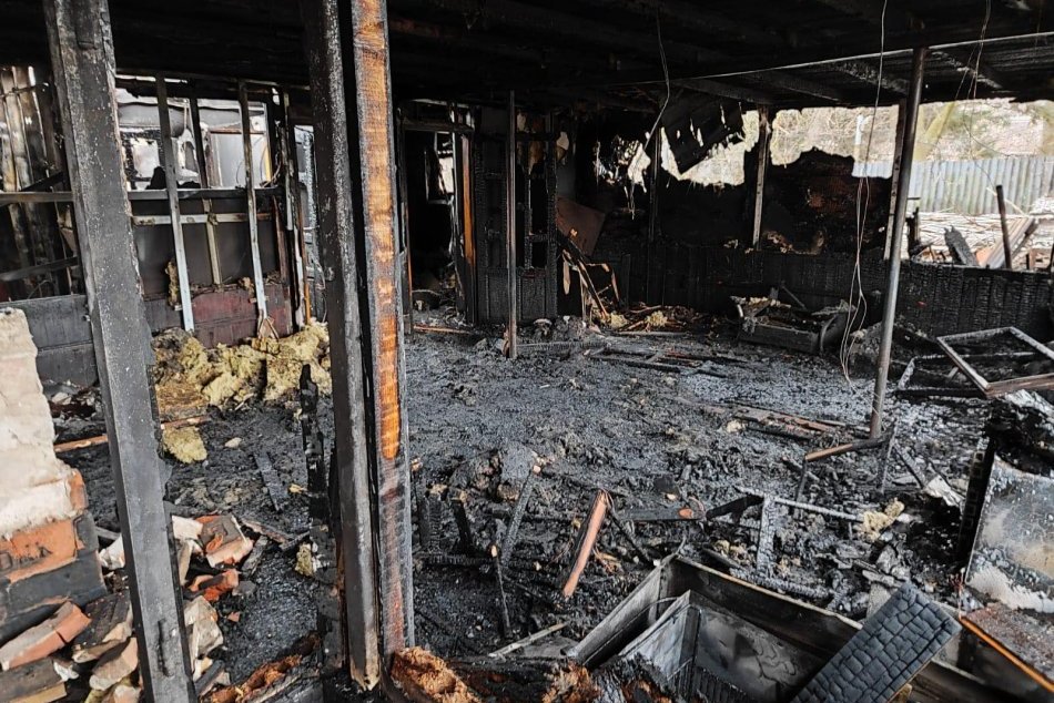 Ilustračný obrázok k článku Obrovský požiar neďaleko Trnavy: Bývalé pohostinstvo zhorelo do tla! FOTO