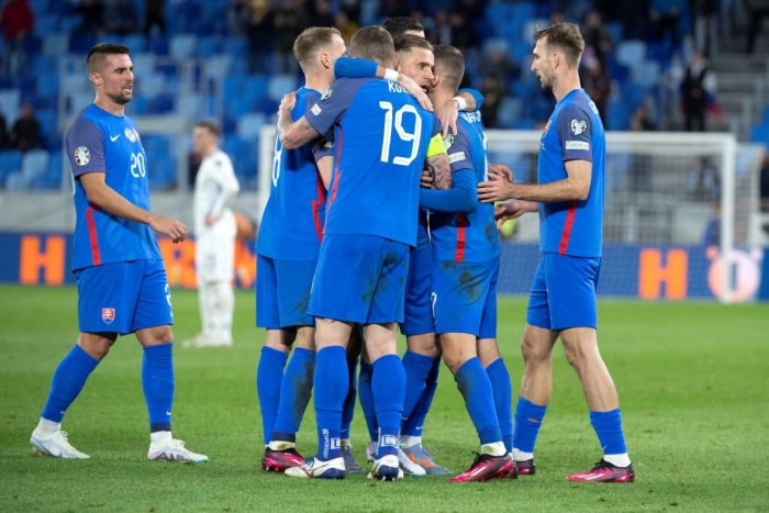 Ilustračný obrázok k článku Chalani, PARÁDA! Slovenskí futbalisti predviedli výkon snov: Bosna si ani NEPÍPLA! FOTO