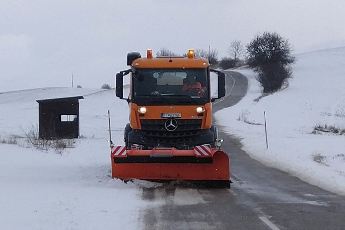 Ilustračný obrázok k článku Na cestách v kraji sa SKONČILA zimná údržba: Ušetriť sa podarilo vyše pol MILIÓNA eur