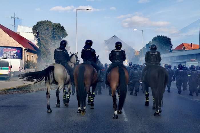 Ilustračný obrázok k článku STOVKY policajtov v akcii: Môže za to RIZIKOVÉ futbalové derby v Trnave!
