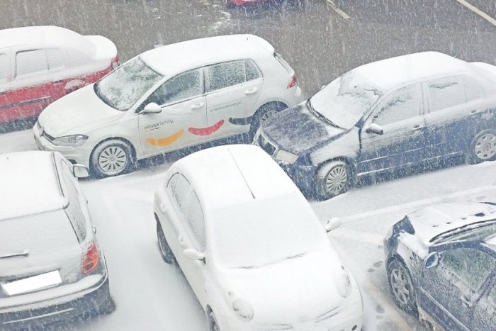 Ilustračný obrázok k článku To je už veľa aj na apríl! V Prešove od rána husto snežilo, napadnúť môohlo 10 centimetrov