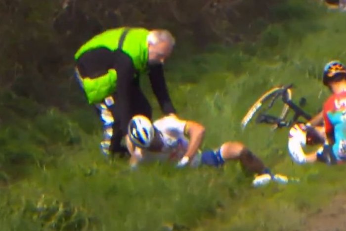 Ilustračný obrázok k článku Sagan o prvenstvo NEZABOJUJE: Slovenského cyklistu zastavil NEPRÍJEMNÝ pád, VIDEO