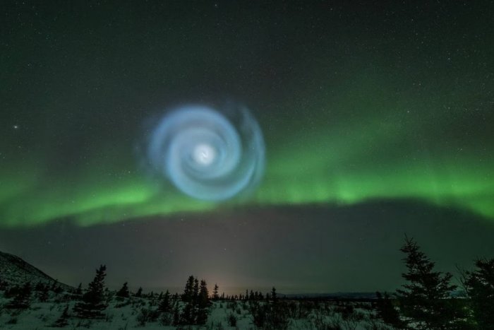 Ilustračný obrázok k článku TAJOMNÝ úkaz na oblohe šokoval fotografa: Žiariaca ŠPIRÁLA sa blížila priamo k nemu, VIDEO